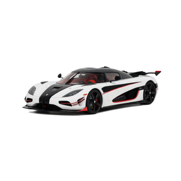 1:18 KOENIGSEGG AGERA RS 2015 ARCTIC WHITE