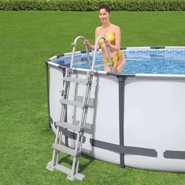 Bestway Bezpečnostní žebřík Flowclear 1.22m (obrázek 9)