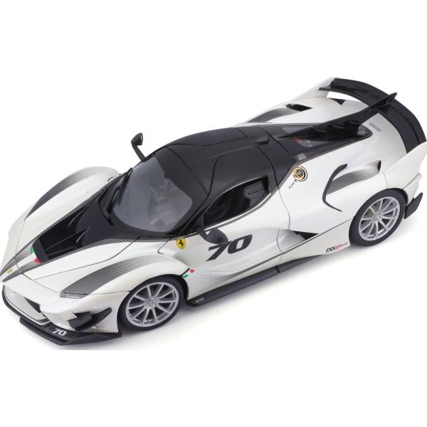 Bburago 1:18 Ferrari TOP FXX-K EVO Nr.70 (white/black)