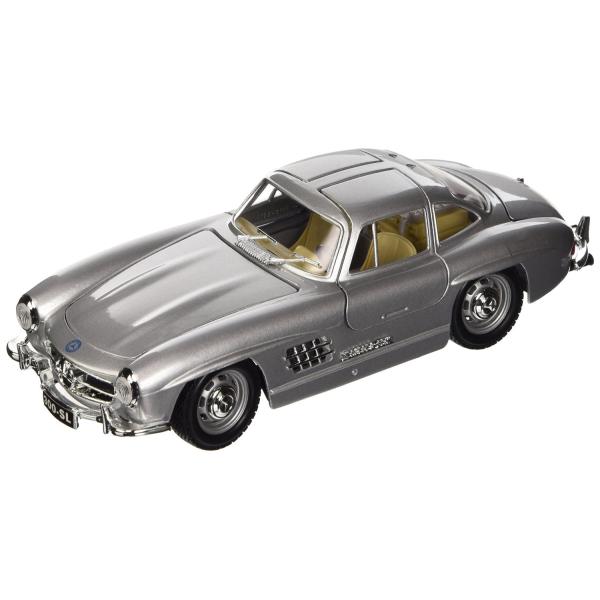 Bburago 1:24 Mercedes Benz 300SL Silver