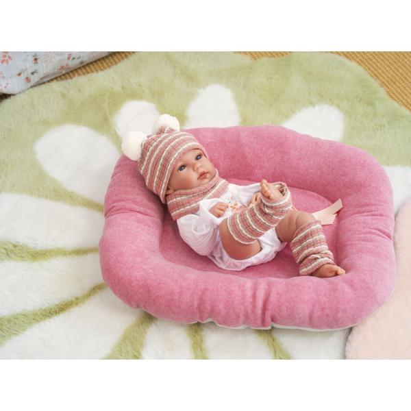 Llorens 63512 NEW BORN HOLČIČKA - realistická panenka miminko s celovinylovým tělem (obrázek 7)