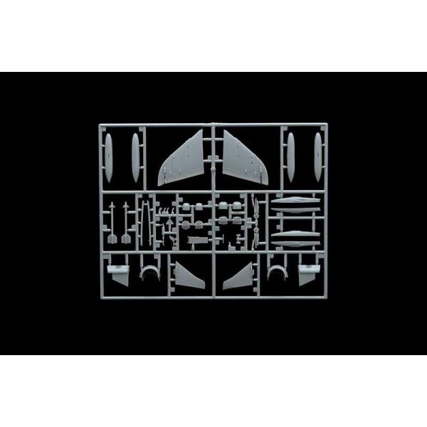 Model Kit letadlo 1401 - HARRIER GR.3 (1:72) (obrázek 4)