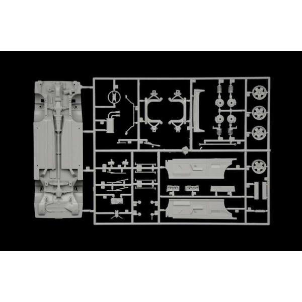 Model Kit auto 3671 – Audi Quattro (1:24)