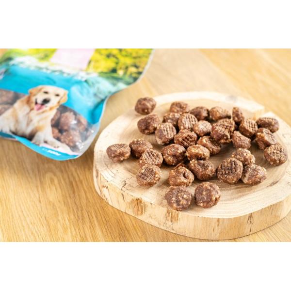 Pochoutka Rasco Premium mouční červi a extra rýže 230g