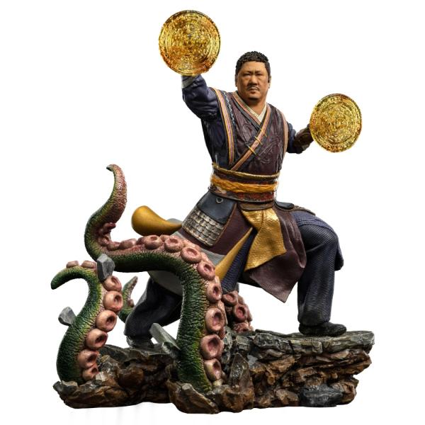 Iron Studios Doctor Strange v mnohovesmíru šílenství - Wong socha BDS Art Scale 1/10