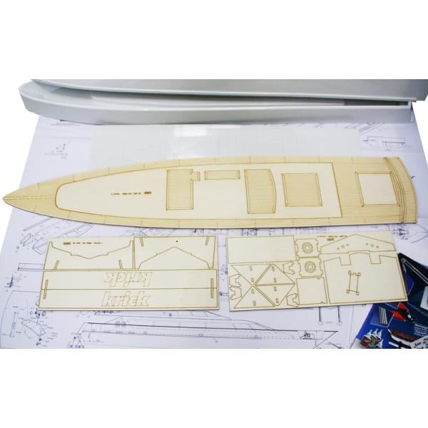 ROMARIN San Diego Mega jachta kit (obrázek 6)