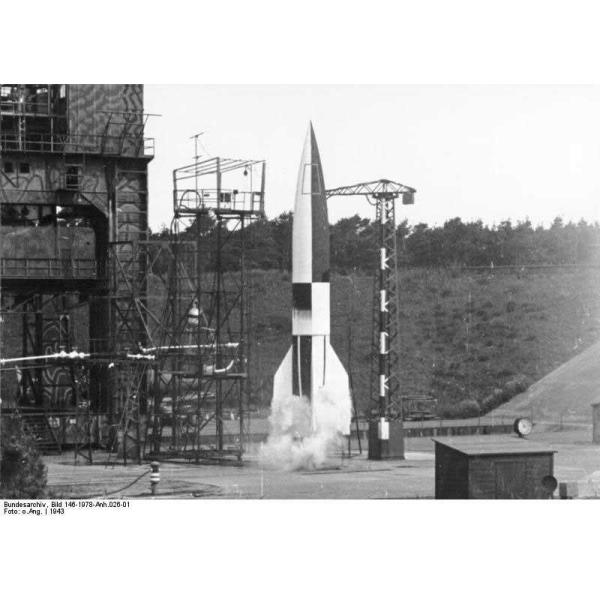 Plastic modelky raketa 03309 – German A4 / V2 Rocket (1:72)