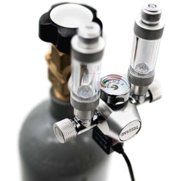 CO2 sada Standard DUO s nočným vypínaním s 2,1l fľašou s príslušenstvom