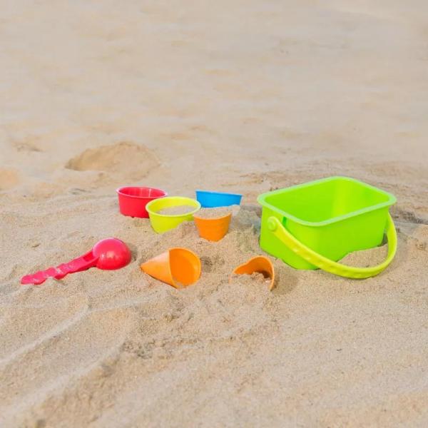 Hape Hračky na písek - zmrzlinářské set (obrázek 5)
