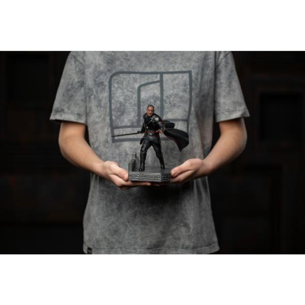 Iron Studios Star Wars: The Mandalorian - Moff Gideon Socha 1/10 (obrázek 3)