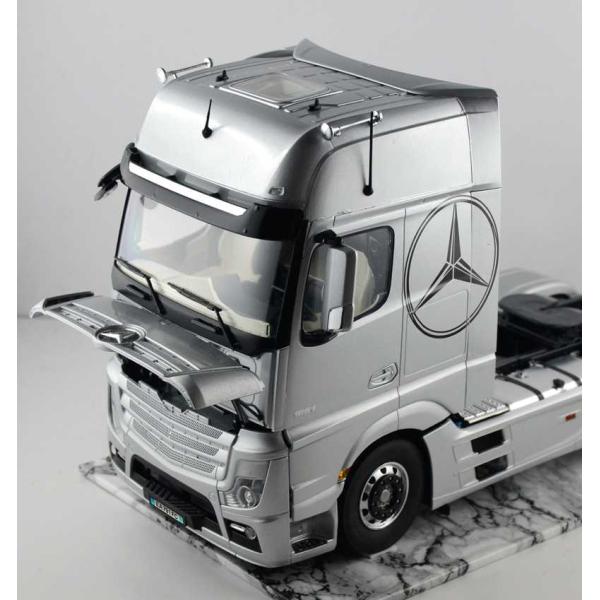 Model Kit truck 3905 - Mercedes Benz Actros MP4 Gigaspace (1:24) (obrázek 5)