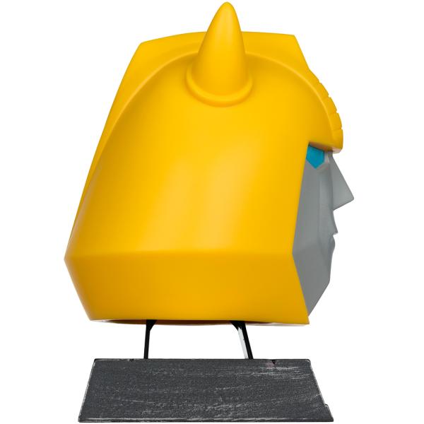 McFarlane Toys Transformers Bumblebee 1:3 Scale Replica Busta (obrázek 3)