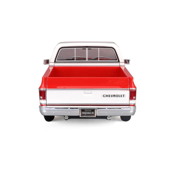Maisto - 1974 Chevrolet C10 Cheyenne Super, červeno-bílá, 1:18 (obrázek 3)