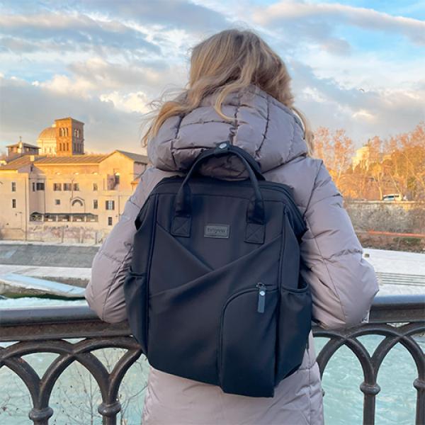 BABYONO Taška přebalovací/batoh Modern Style black (obrázek 4)