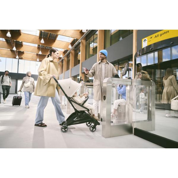 EASYWALKER Kočárek kombinovaný Rockey S Pure Black