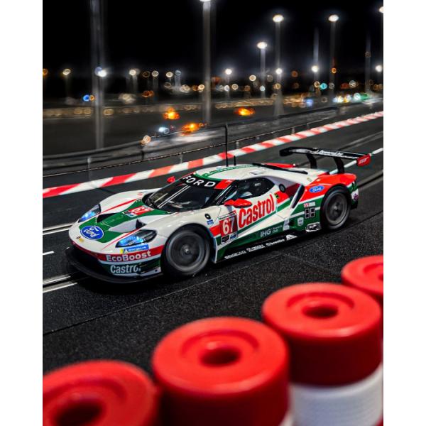 Auto Carrera D124 – 24000 Ford GT Race Car „No.67“