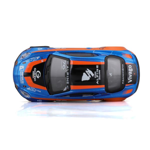 Bburago 1:43 Racing Alpine A110 CUP v dekorativní krabici (obrázek 9)