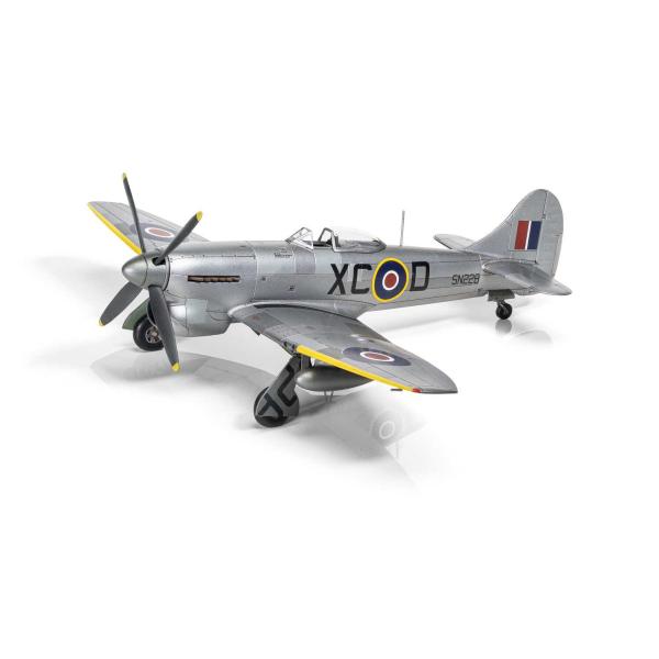 Classic Kit letadlo A02110 – Hawker Tempest Mk.V Post War (1:72)