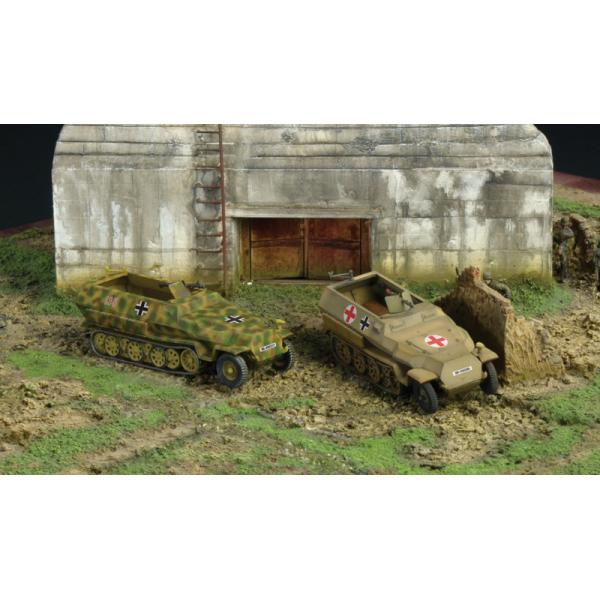 Fast Assembly military 7516 – Sd.Kfz.251/1 Ausf.C (1:72)