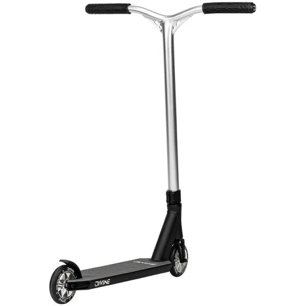 Koloběžka park Divine Apollon stříbrná