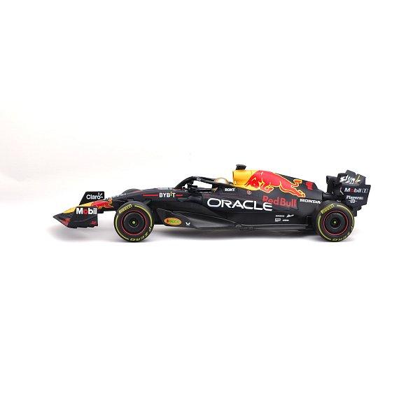 Maisto RC - Oracle Red Bull Racing RB19, 1 Max Verstappen Champion verze, 1:24, 2,4 GHz (obrázek 3)