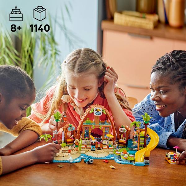 LEGO® Friends 42673 Rodinná dovolená na pláži (obrázek 3)