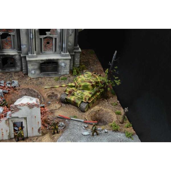 Model Kit Diorama 6195 - Berlin 1945: Battle for the Reichstag (1:72) (obrázek 10)