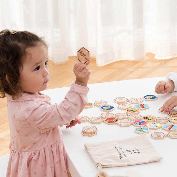 New Classic Toys Dřevěné pexeso - dopravní prostředky (obrázek 7)