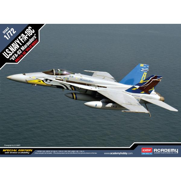 Model Kit letadlo 12534 - F / A-18C US NAVY VFA-82 "Marauders" LE: (1:72)