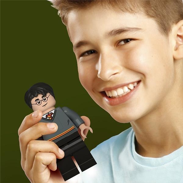 LEGO Harry Potter svítilna (obrázek 7)