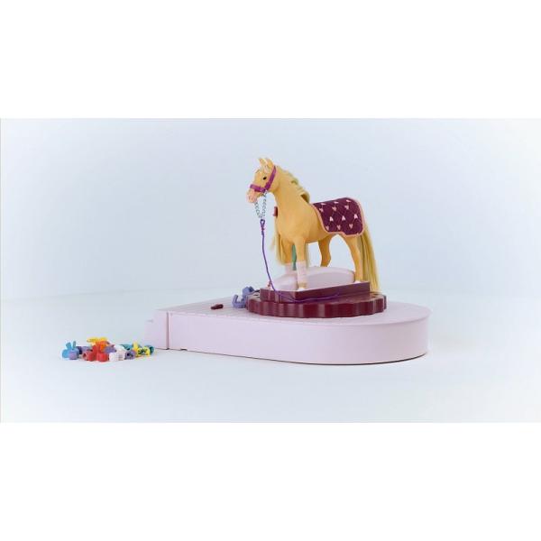 Schleich Hrebelcovací stanice pro koně (obrázek 5)