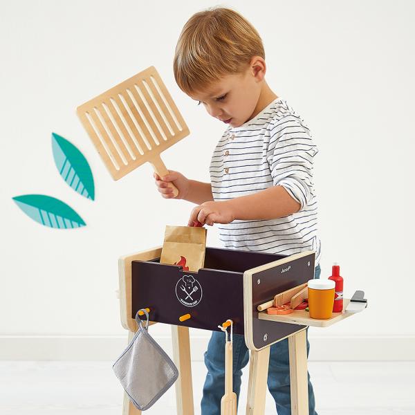 Janod Vaříme a pečeme Dřevěný Barbecue Gril s příslušenstvím