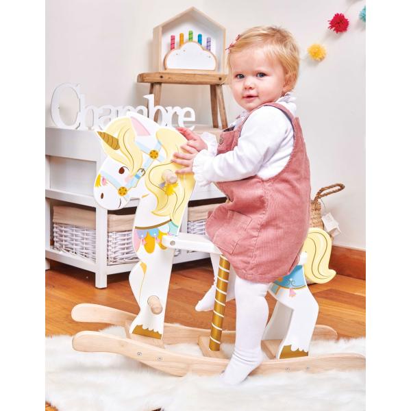 Le Toy Van Petilou Dřevěný houpací jednorožec (obrázek 5)