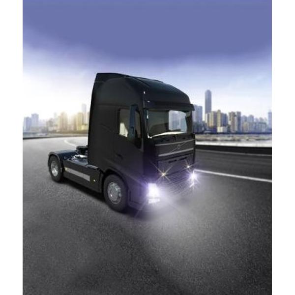 SIKU Control - Bluetooth tahač Volvo FH16 s dálkovým ovladačem (obrázek 3)