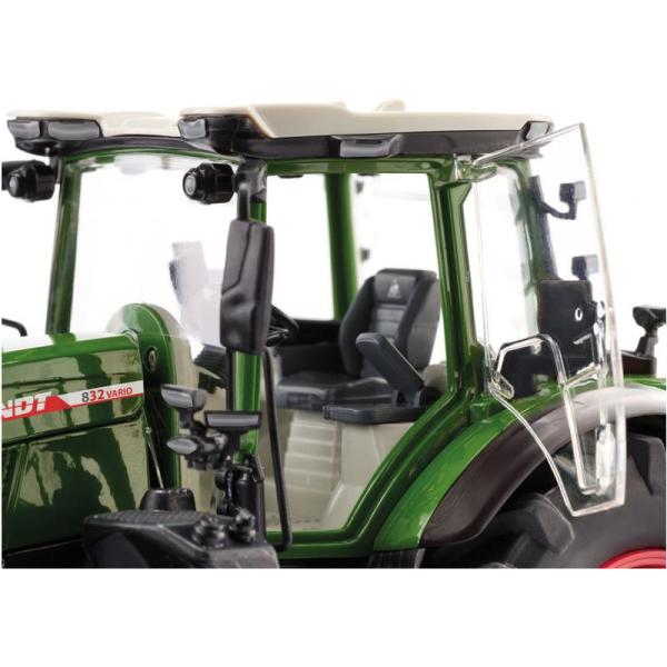 Wiking Fendt 832 Vario (obrázek 3)
