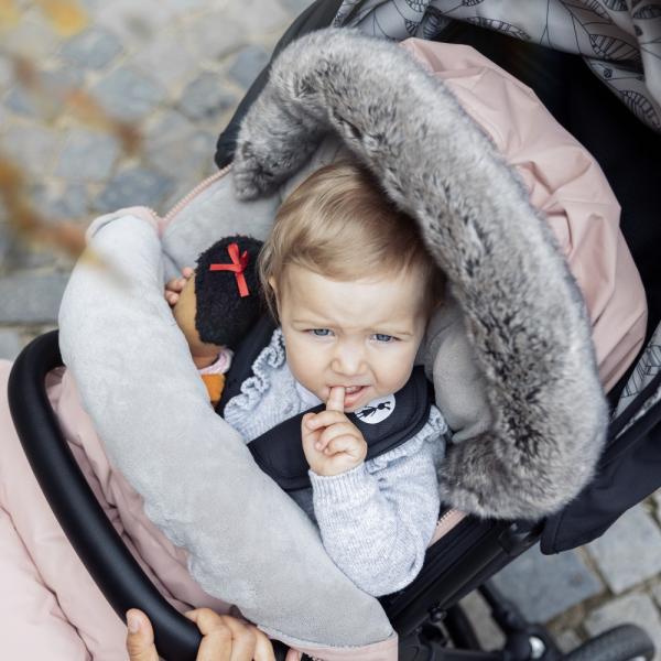 PETITE&MARS Fusak 4v1 Comfy Mocha Mousse (obrázek 4)