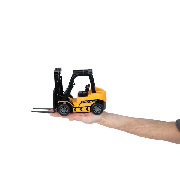 Pracovní stroj REVELL 24535 - Car Vysokozdvižný vozík (obrázek 5)