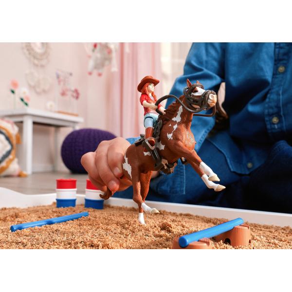 Schleich Hannah s koněm a překážkami - westernové dobrodružství (obrázek 11)