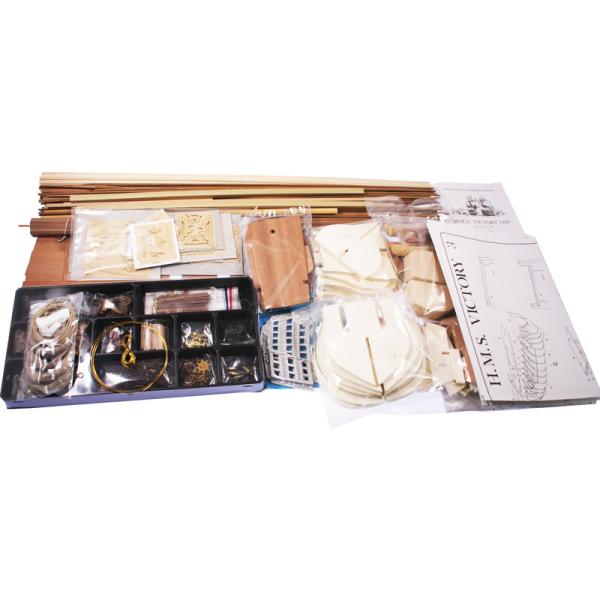 COREL H.M.S. Victory 1765 1:98 kit (obrázek 6)