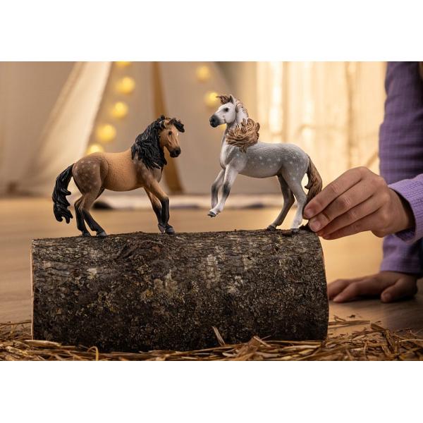 Schleich Zvířátko - Andaluský hřebec (obrázek 3)