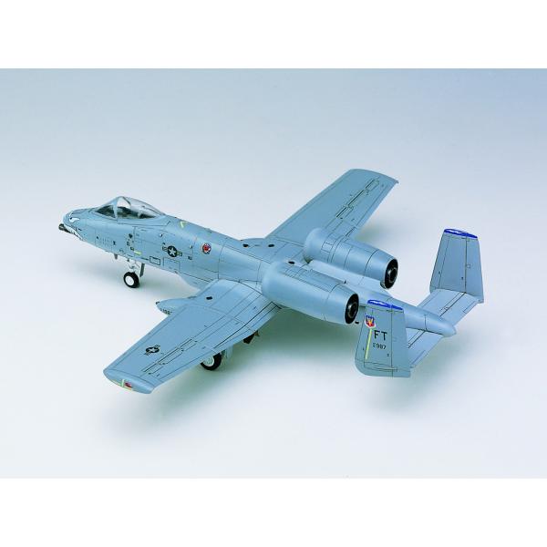 Model Kit letadlo 12402 – A-10A „OPERATION Iraq FREECOM“ (1:72)