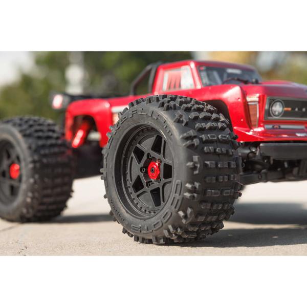 Arrma Outcast 4S V2 BLX 1:10 4WD RTR červená