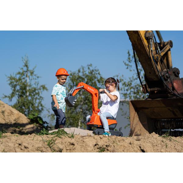 Falk Bager Kubota KX085-5 s otevíratelným sedadlem a přilbou (obrázek 10)