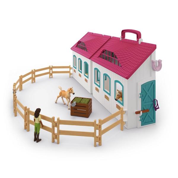 Schleich Otevírací stáj „Litte Horseshoe“ (obrázek 4)
