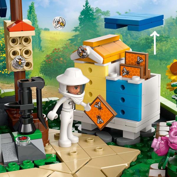 LEGO® Friends 42669 Dům včelařů a květinová zahrada (obrázek 7)