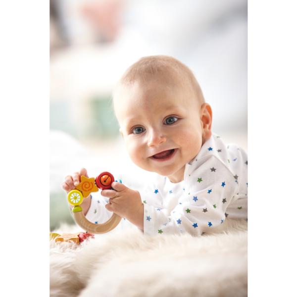 Haba Dřevěné chrastítko pro nejmenší Hvězdička