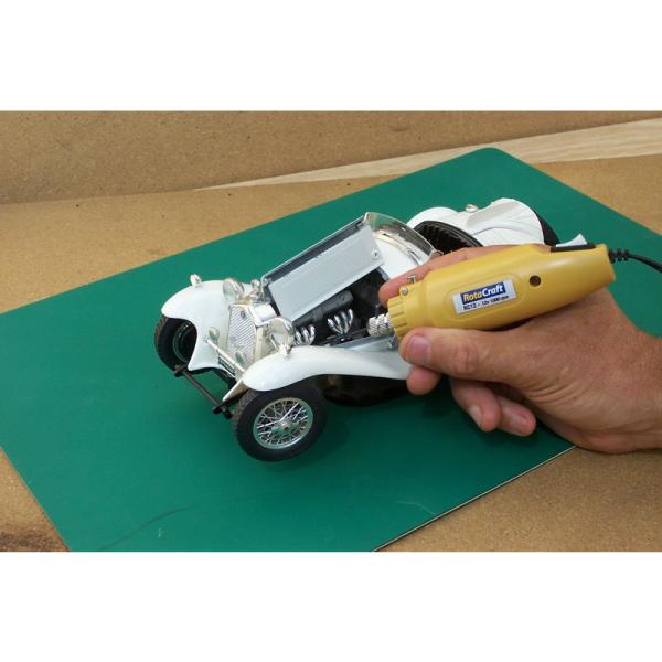 Rotacraft vrtací frézka RC12 se 44 nástroji (obrázek 11)