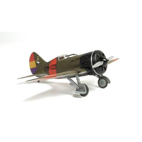 Model Kit letadlo 7330 – Polikarpov I-16 (1:72)