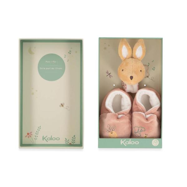 Kaloo Petit Chansons Dárková sada pro miminko Náramek a capáčky s rolničkou Zajíček