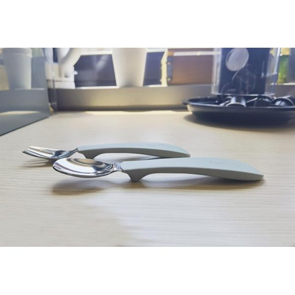 Nastav lžičku a vidličku, Anglická růže